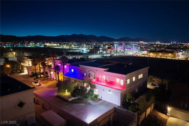 5014 Thunder River Circle, Las Vegas, NV 89148