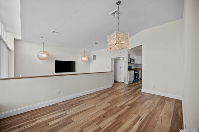 520 Ashford Avenue 5, Ardsley, NY 10502