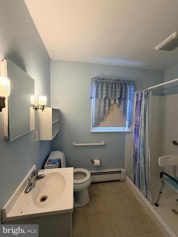 429 FAGLEYSVILLE RD, Perkiomenville, PA 18074