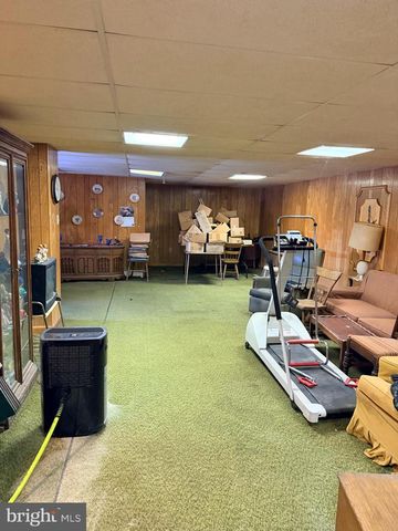 429 FAGLEYSVILLE RD, Perkiomenville, PA 18074