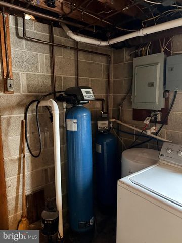 429 FAGLEYSVILLE RD, Perkiomenville, PA 18074