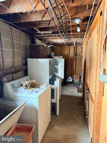 429 FAGLEYSVILLE RD, Perkiomenville, PA 18074