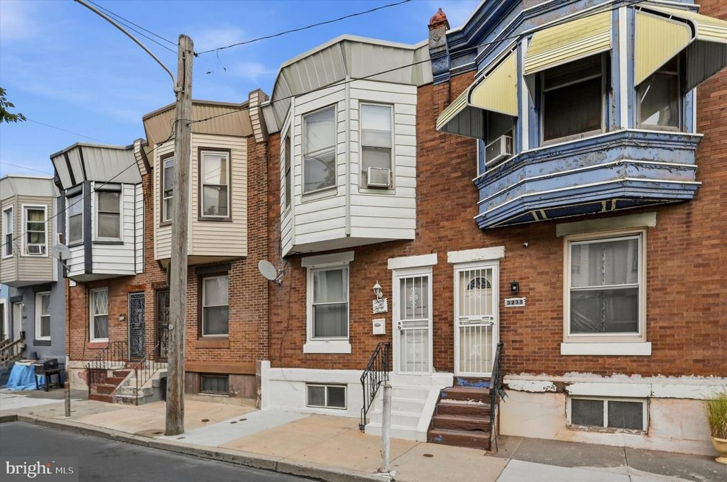 3237 N BAMBREY ST, PHILADELPHIA, PA 19129 — photo 2