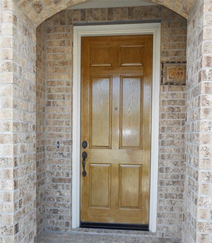 11 Vershire Circle, The Woodlands, TX 77354