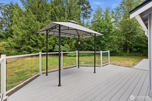 15023 228th St SE, Snohomish, WA 98296
