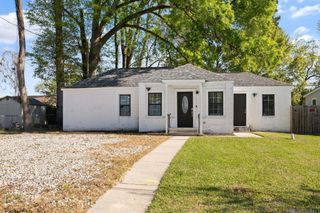 237 Capitol St, Denham Springs, LA 70726
