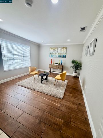 2163 Garnet Cir, Vallejo, CA 94591