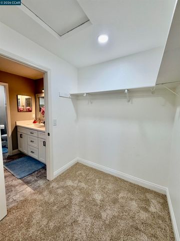 2163 Garnet Cir, Vallejo, CA 94591