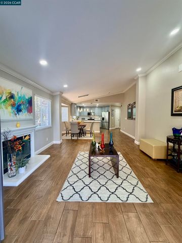 2163 Garnet Cir, Vallejo, CA 94591