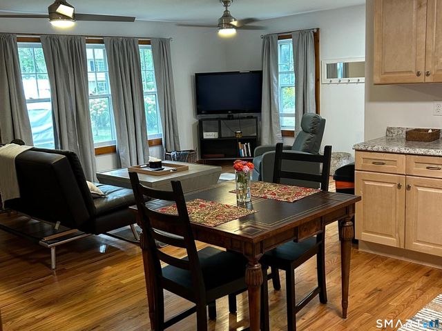 28 Sugar Street B, Newtown, CT 06470