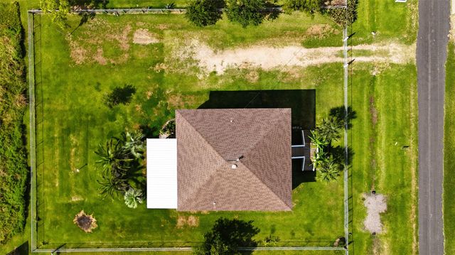 1404 Pickney Avenue, Port Bolivar, TX 77650