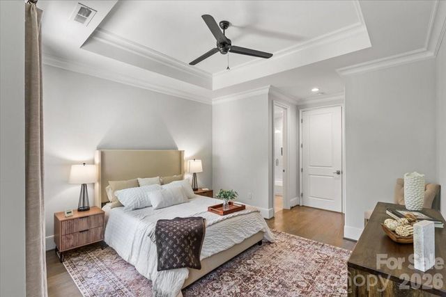1160 S Kings Drive, Charlotte, NC 28207