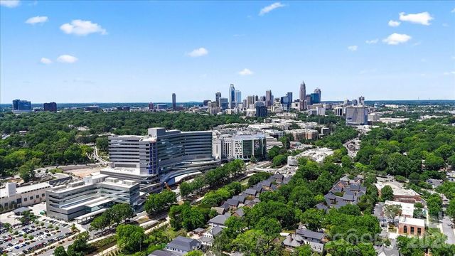 1160 S Kings Drive, Charlotte, NC 28207