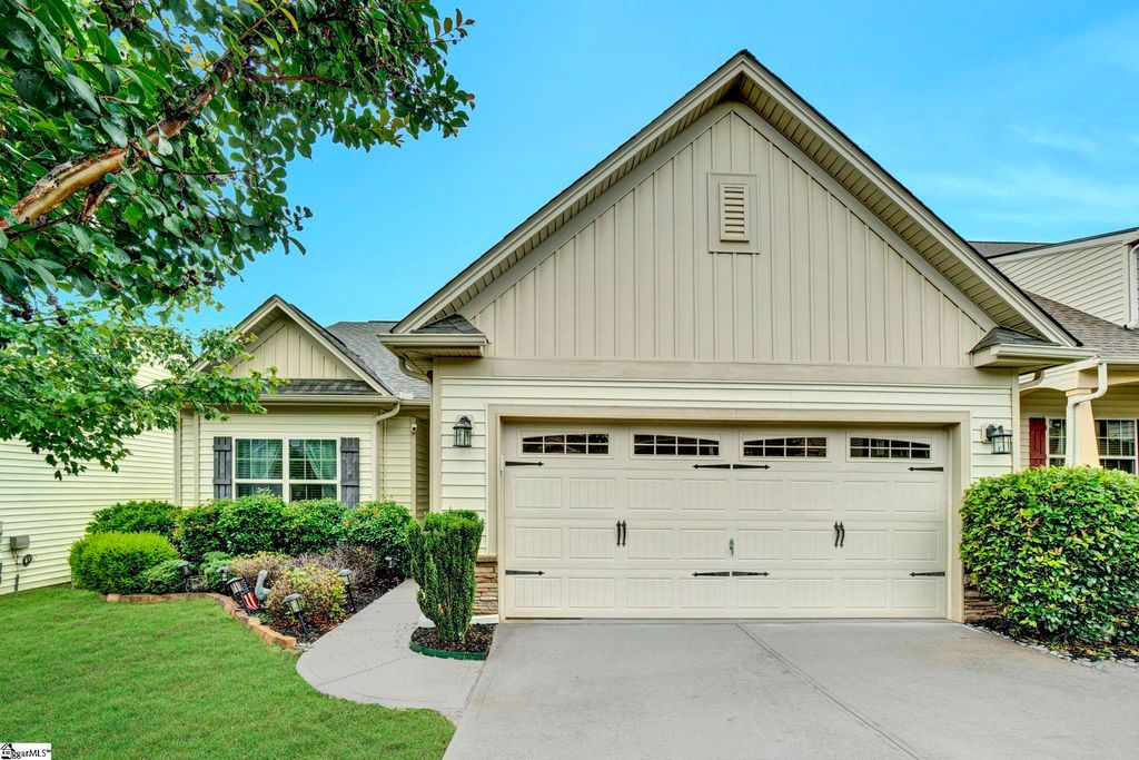 104 Penrith Court, Simpsonville, SC 29681