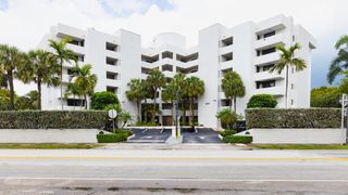 4201 N Ocean Drive 402, Hollywood, FL 33019