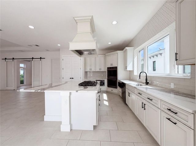 5911 REDBAY BOULEVARD, Bradenton, FL 34210