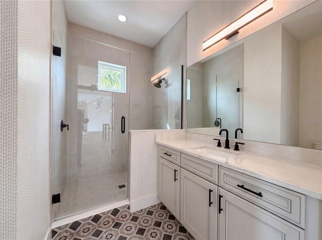 5911 REDBAY BOULEVARD, Bradenton, FL 34210
