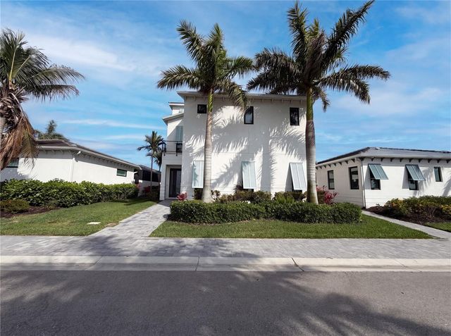 5911 REDBAY BOULEVARD, Bradenton, FL 34210