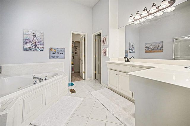 8623 N Liston Avenue, Kansas City, MO 64154