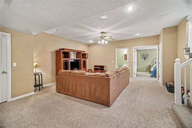 8623 N Liston Avenue, Kansas City, MO 64154