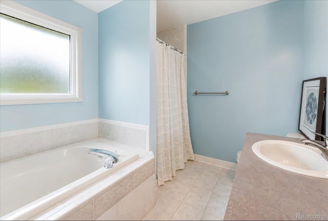 54798 Jack Drive, Macomb Township, MI 48042