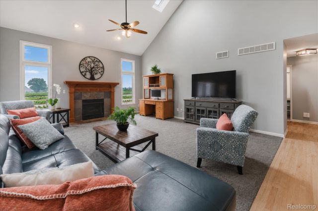 54798 Jack Drive, Macomb Township, MI 48042