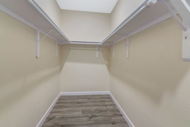 1305 Hadley Drive, Arlington, TX 76011