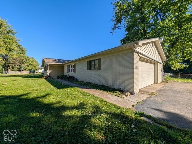 8645 Maze Road, Indianapolis, IN 46259