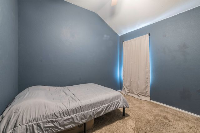 809 Fox Run Trail, Saginaw, TX 76179