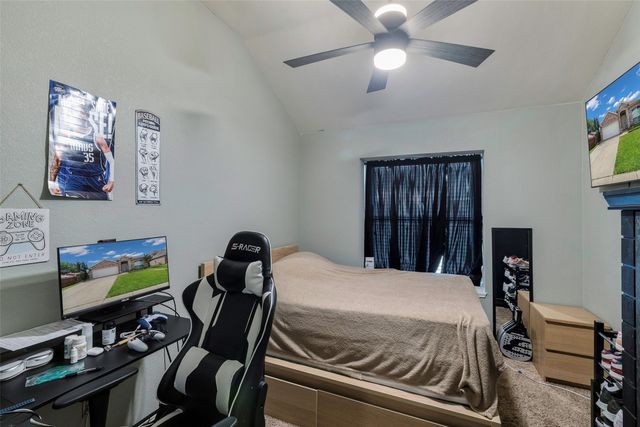 809 Fox Run Trail, Saginaw, TX 76179