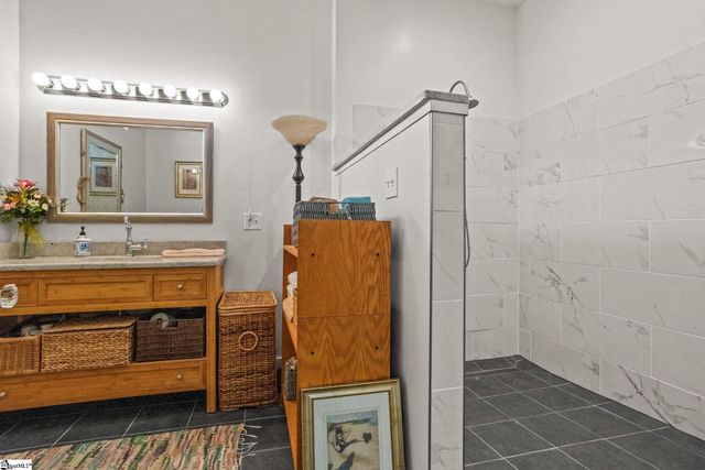 770 Dickson Road, Campobello, SC 29322