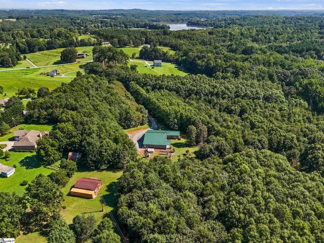 770 Dickson Road, Campobello, SC 29322