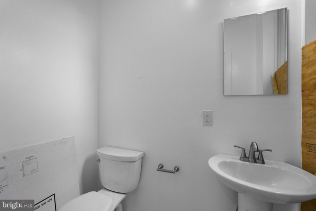 2912 AUCHENTOROLY TER, Baltimore, MD 21217