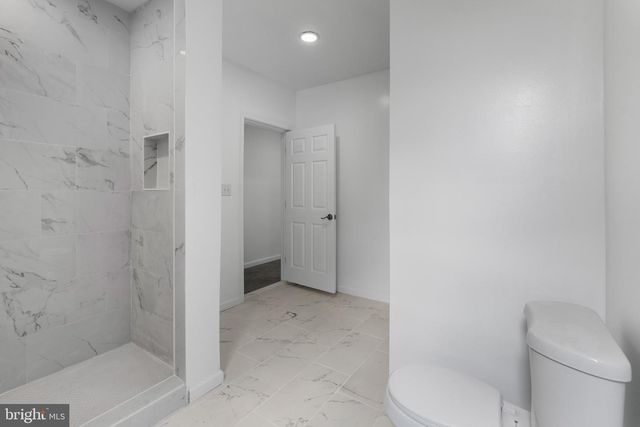 2912 AUCHENTOROLY TER, Baltimore, MD 21217