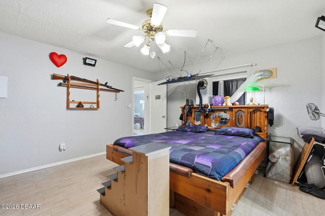 934 Wilmington Drive, Deltona, FL 32725