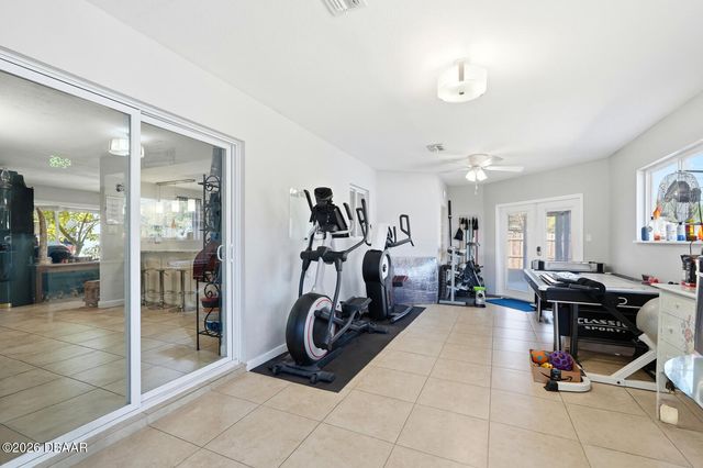 934 Wilmington Drive, Deltona, FL 32725