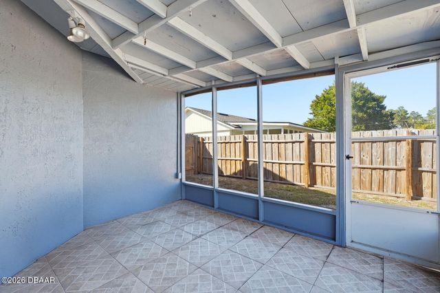 934 Wilmington Drive, Deltona, FL 32725