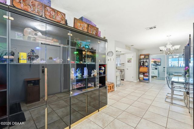 934 Wilmington Drive, Deltona, FL 32725