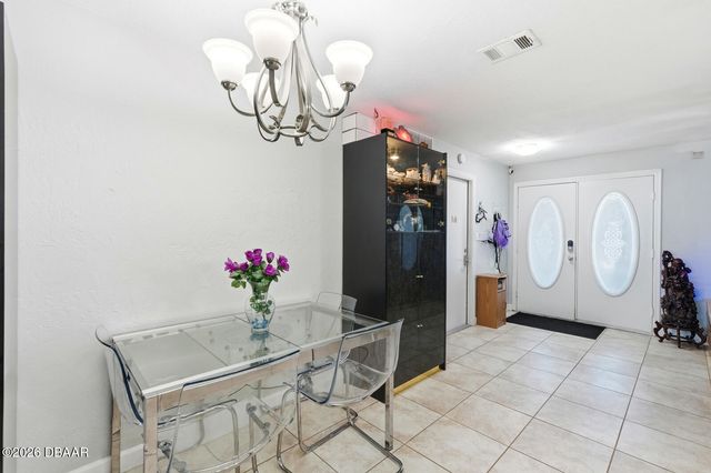 934 Wilmington Drive, Deltona, FL 32725