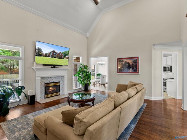 2309 Mcnair Street SW, Decatur, AL 35603