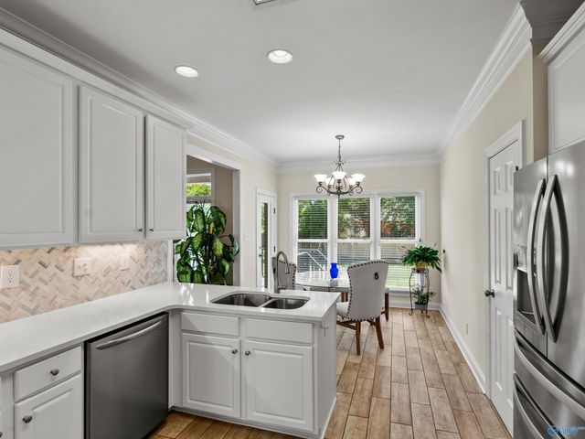 2309 Mcnair Street SW, Decatur, AL 35603