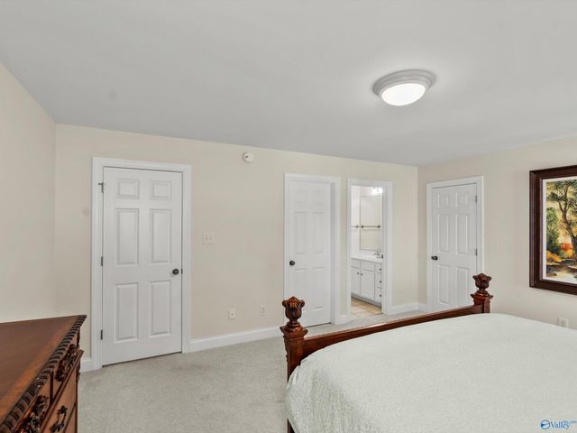 2309 Mcnair Street SW, Decatur, AL 35603