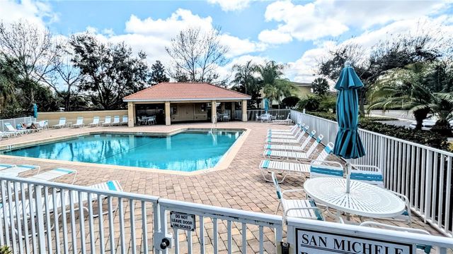3880 82ND AVENUE CIRCLE E 101, Sarasota, FL 34243