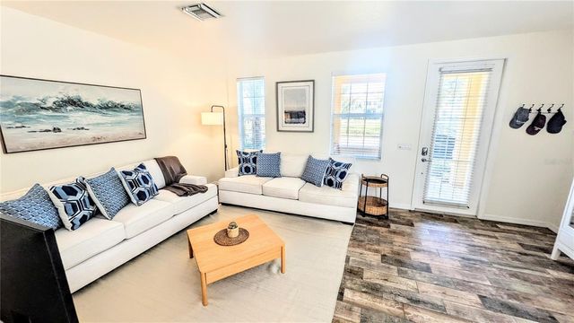 3880 82ND AVENUE CIRCLE E 101, Sarasota, FL 34243