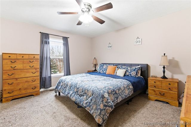 1618 Regans Way, Jeffersonville, IN 47130