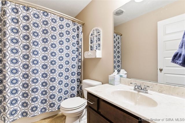 1618 Regans Way, Jeffersonville, IN 47130