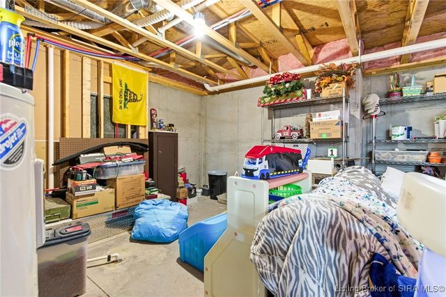 1618 Regans Way, Jeffersonville, IN 47130