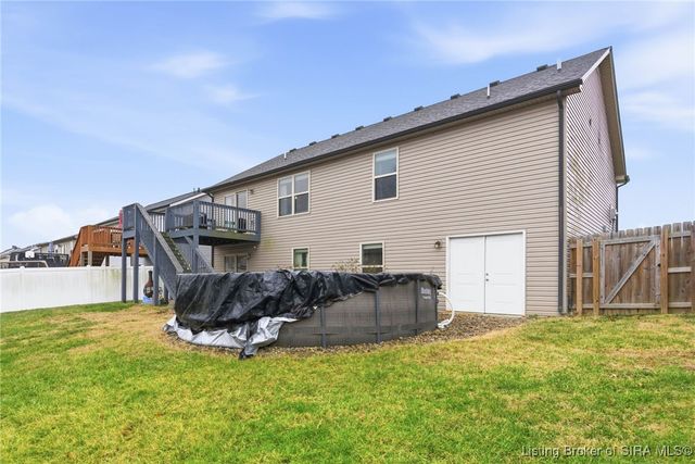 1618 Regans Way, Jeffersonville, IN 47130