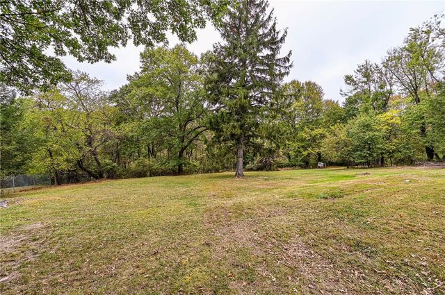 154 Nesslers Lane, Hempfield Twp, PA 15601