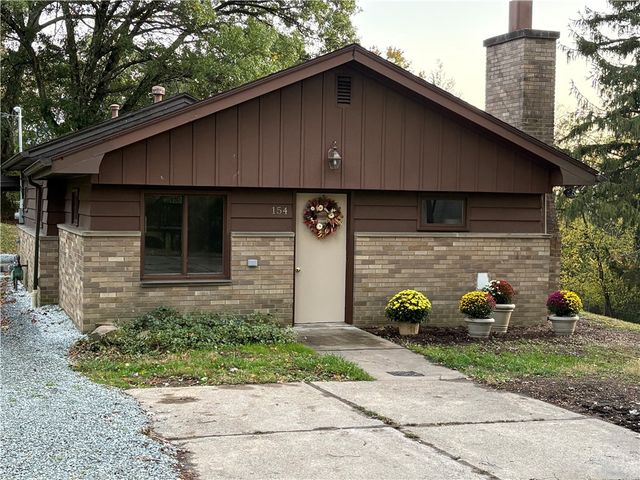 154 Nesslers Lane, Hempfield Twp, PA 15601